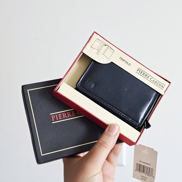 Vintage Pierre Cardin Black Genuine Leather Trifold Wallet NWT